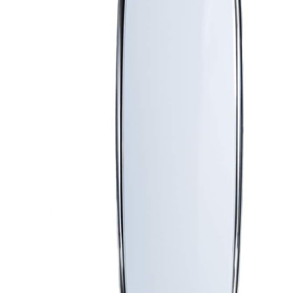 Silk'n Skin Tightening & Lifting Device - Picture 2 of 7